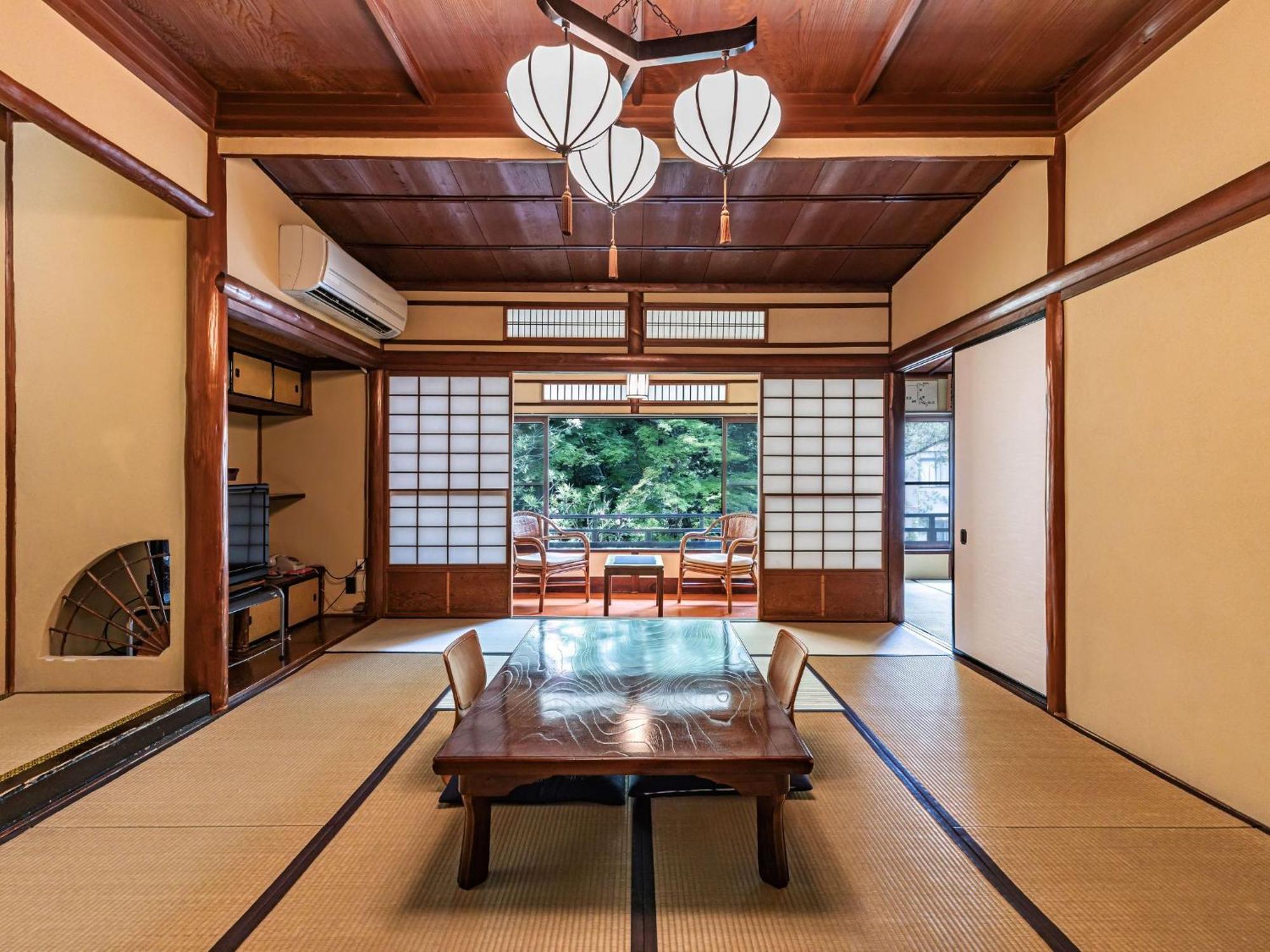 一の湯 本館 箱根町